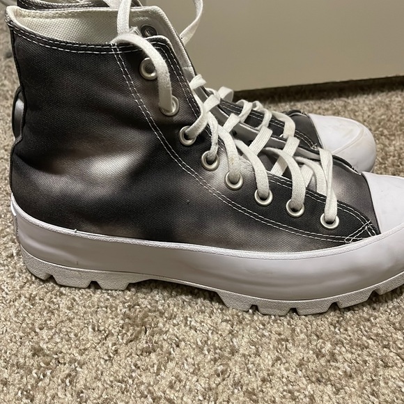 Lugged High Top Converse - Picture 2 of 6